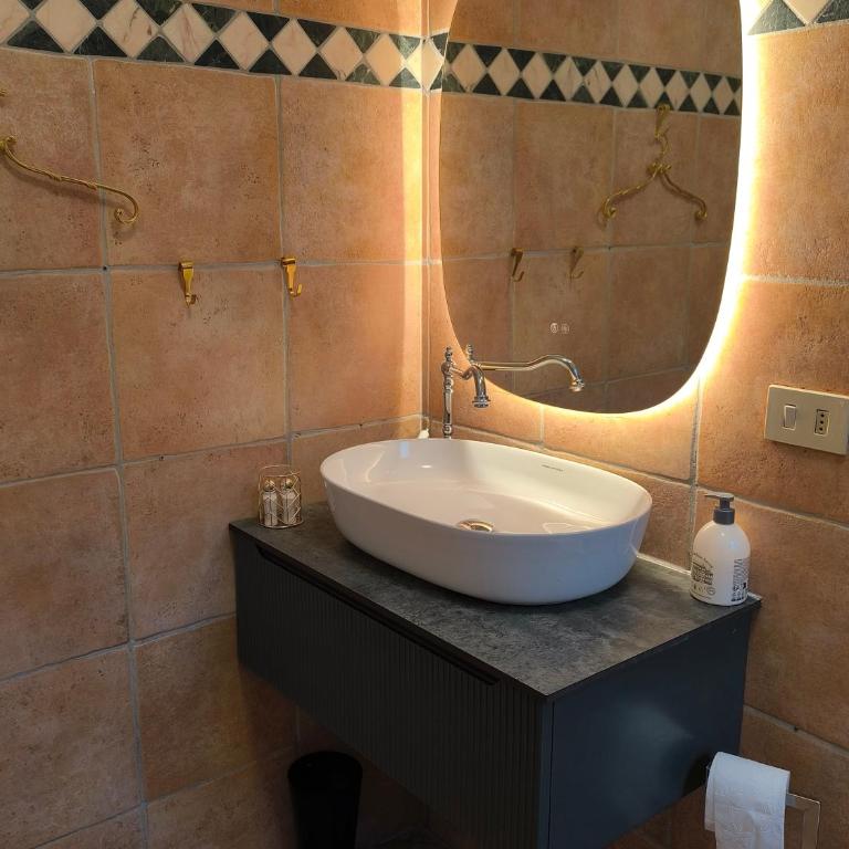 Villa Grazie Mille - Charming Lake Como Escape - Junior Suite mit Balkon - 7