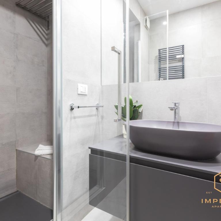 Tiburtina Flat - Skyline View, 500mt to Tiburtina Station, Luxury Design - Appartamento con 2 Camere da Letto - 25