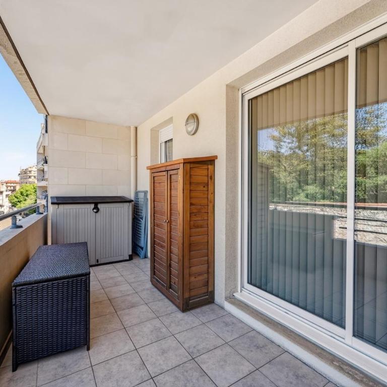 T3 moderne avec balcon & accès rapide à la plage - Appartement 2 Chambres - 2