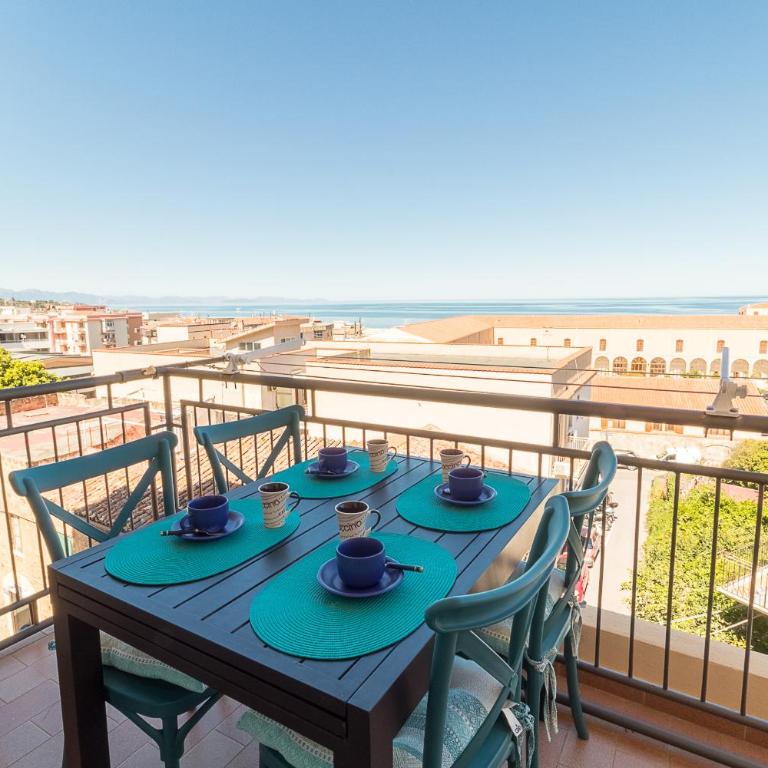Casa Vista Mare - Appartamento con 2 Camere da Letto - 2