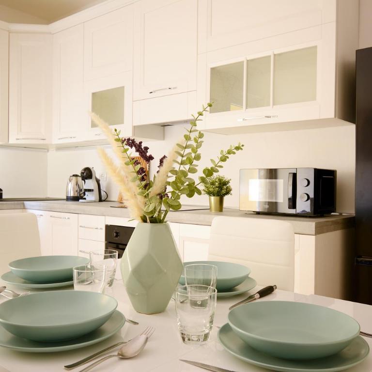 Sofia's House - Two-Bedroom Apartment - 4