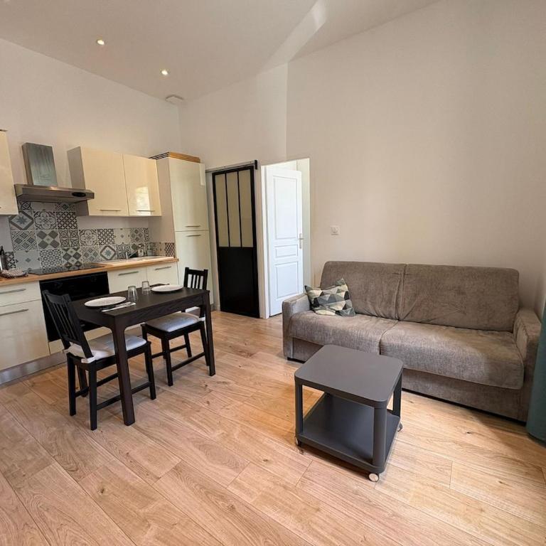 ღ Virelia - T2 cosy, proche La Sirène, wifi, parking - Apartamento de 1 dormitorio - 1