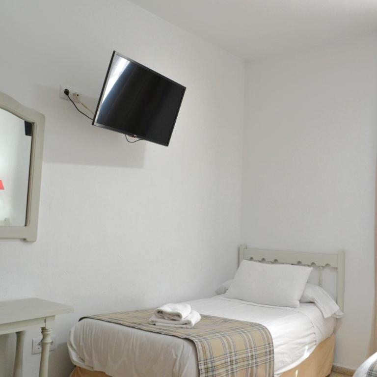 Hotel Marisa - Habitación Triple - 4