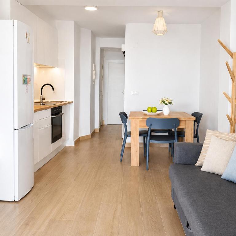 Mirador del Puerto Dénia, en el centro con vistas al puerto y cerca de la playa by Family Homes Rentals - Apartamento de 1 dormitorio con balcón y vistas al mar - 3