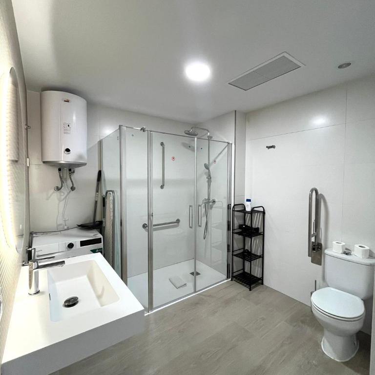 Apartamentos Luna Smart Alicante - Studio Apartment with One Double Bed - 3