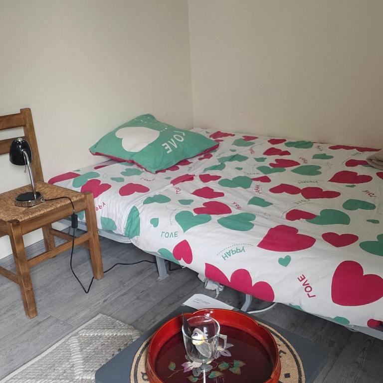 Nuits Dijon Chambre - Chambre Simple avec Salle de Bains Commune - 2
