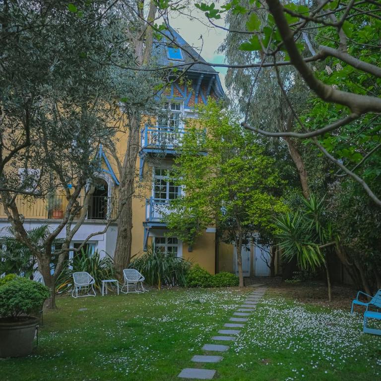 Hôtel Le Saint Christophe - Chambre Familiale - Vue sur Jardin - 4