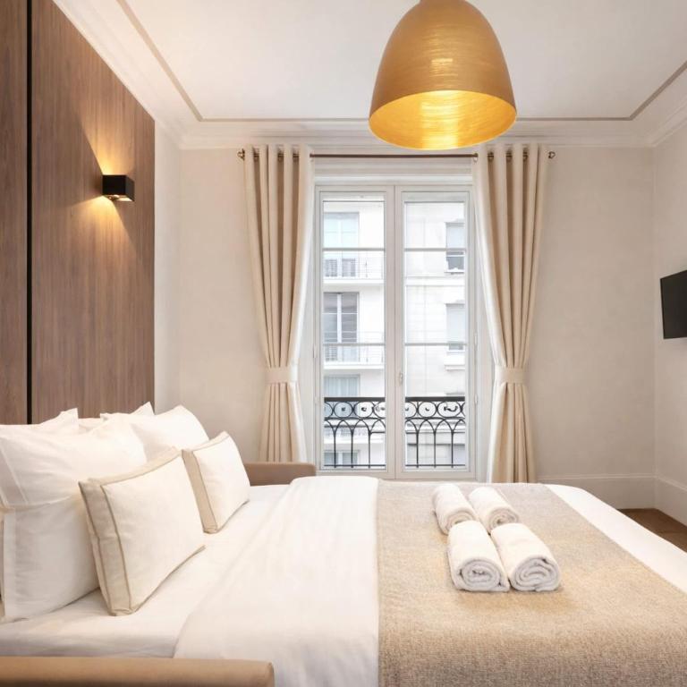 Eiffel Tower - Premium family flat with lift - Appartement - 17