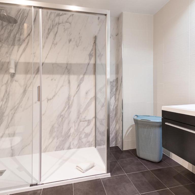 Sensation Authentic Gràcia - 4 Bedroom Duplex Apartment - 10