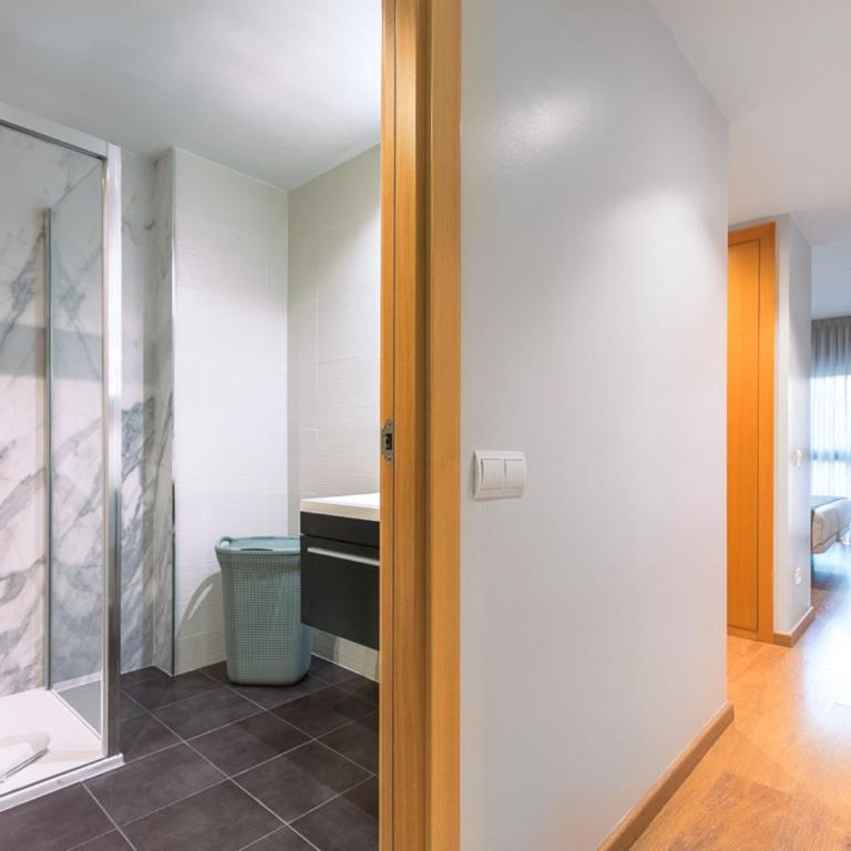 Sensation Authentic Gràcia - 4 Bedroom Duplex Apartment - 7