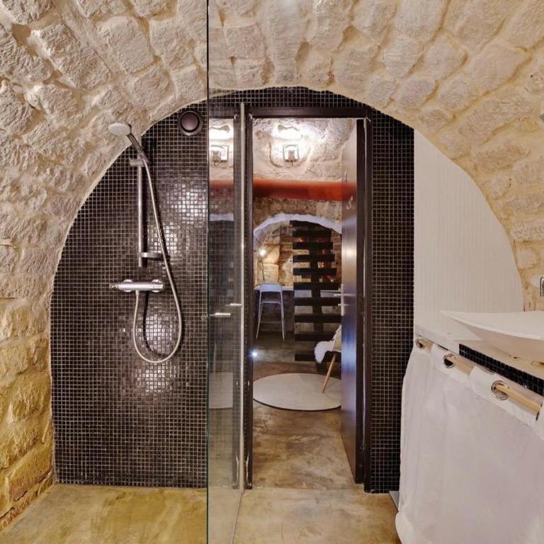 Maison d'artiste pleine de charme avec jardin - One-Bedroom Apartment - 3
