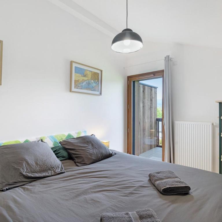 Les 3 Marmottes - centre Samoëns - Three-Bedroom Premium Apartment with Balcony - 18