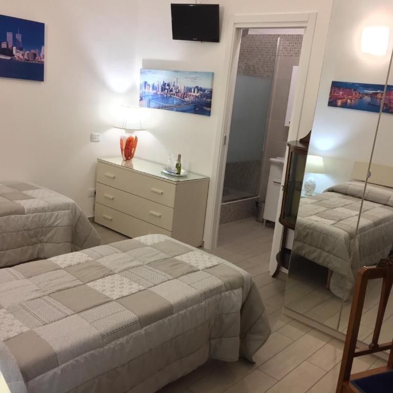 Bed and Breakfast Oz - Camera Matrimoniale/Doppia con Letti Singoli - 4