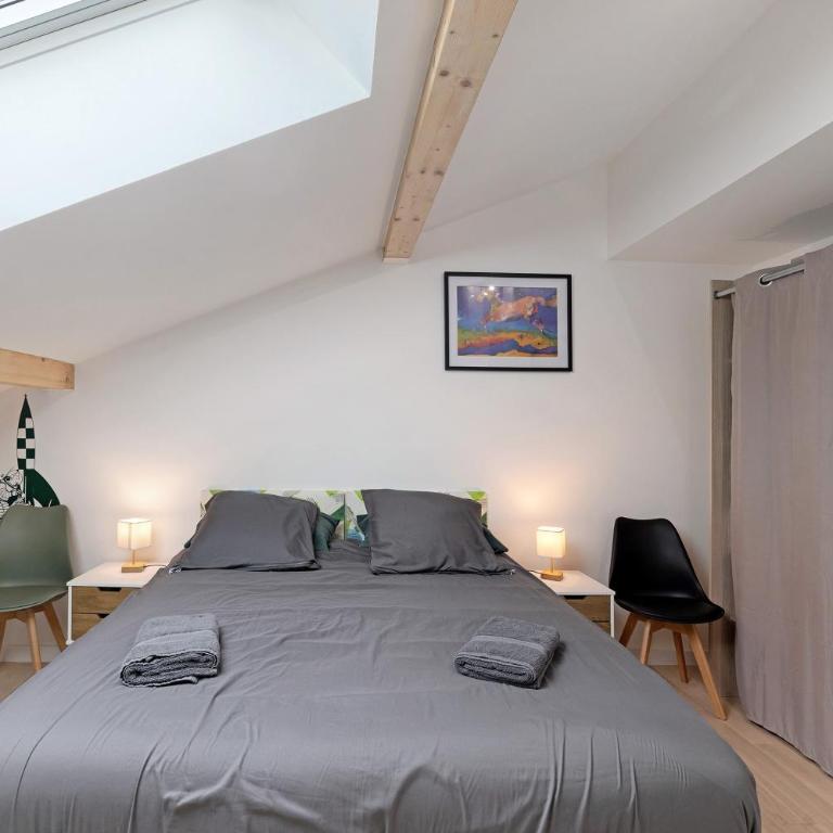 Les 3 Marmottes - centre Samoëns - Three-Bedroom Premium Apartment with Balcony - 13