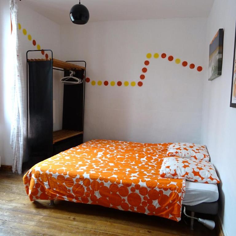 h2oholidays surf hostel - Chambre Double ou Lits Jumeaux avec Salle de Bains Commune - 3