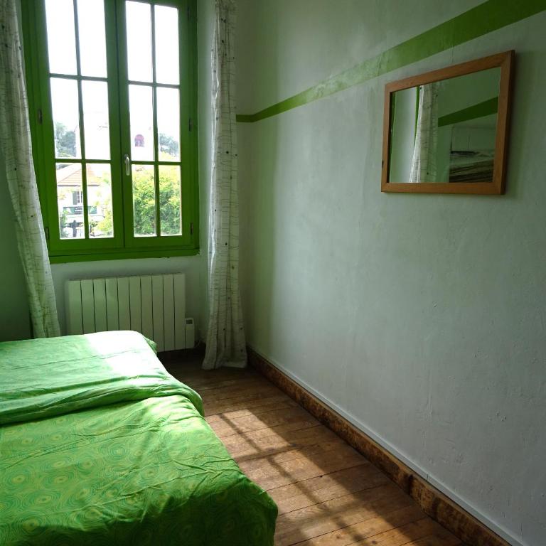 h2oholidays surf hostel - Chambre Double ou Lits Jumeaux - Vue sur Ville - 3