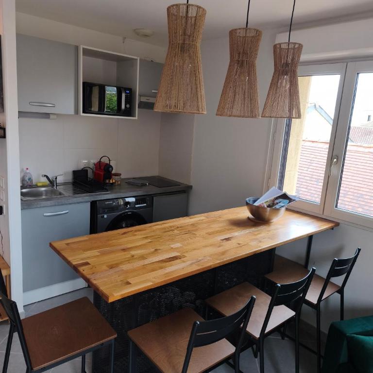 Le cellier du marché couvert - plein centre, parking privé, climatisé - Two-Bedroom Apartment - 3