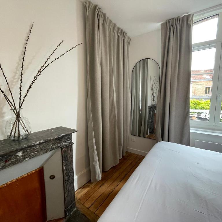 Appartements boutique dans un hôtel particulier rénové Centre & gare Parking privé Villa Vermillon Galerie - Apartamento Deluxe de 1 dormitorio - 24