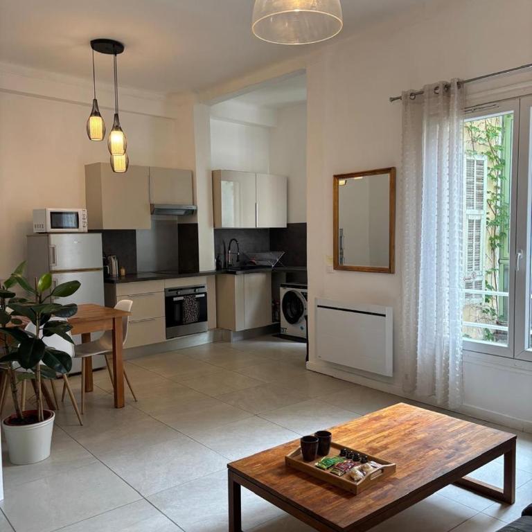 charmant 2 pièces - One-Bedroom Apartment - 8