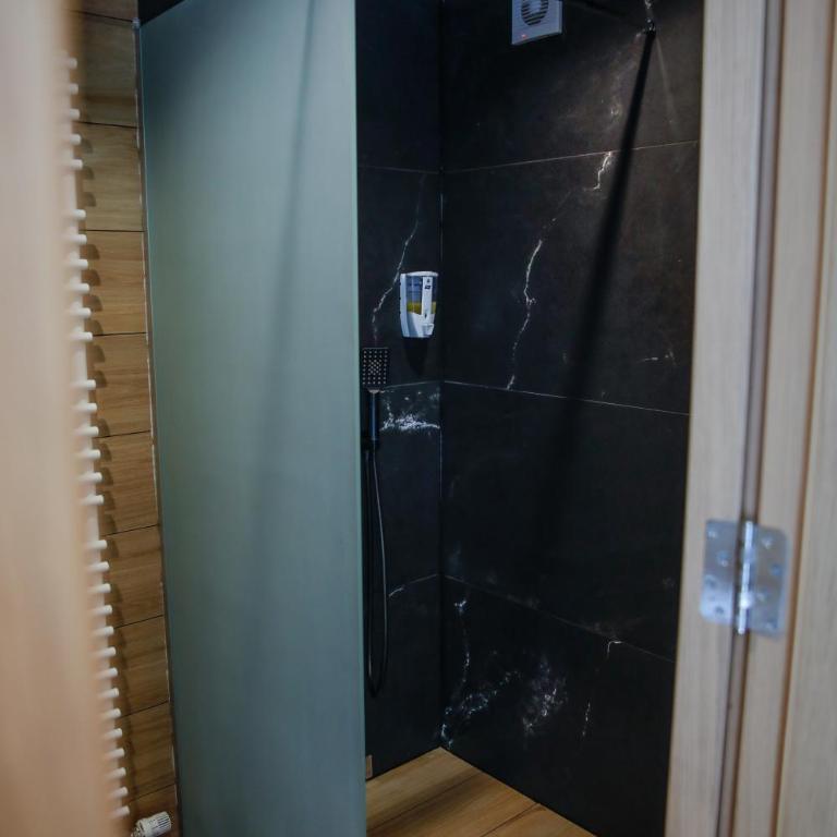 Studio Apartments Visit Point- Old town Sarajevo - Deluks Studio sa Queen Krevetom - 7