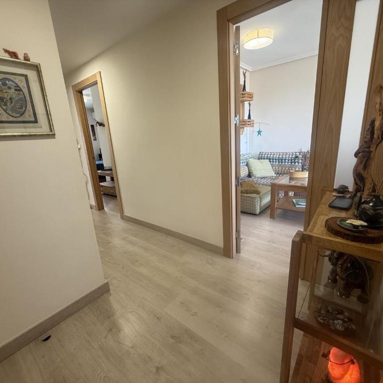 Apartamento Zen 2 habitaciones con Piscina y Parking by Turihome - Two-Bedroom Apartment with Pool View - 30