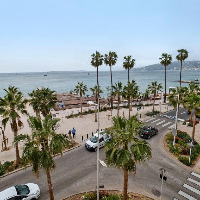 Front de Mer Palais Juan 2P - Appartement 2 Chambres Deluxe - Vue sur Océan - 12