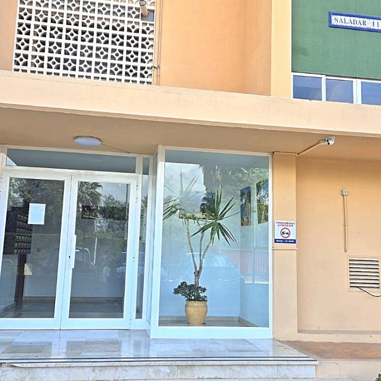 Cozy two bedroom near strip in Benidorm - Two-Bedroom Apartment - 13