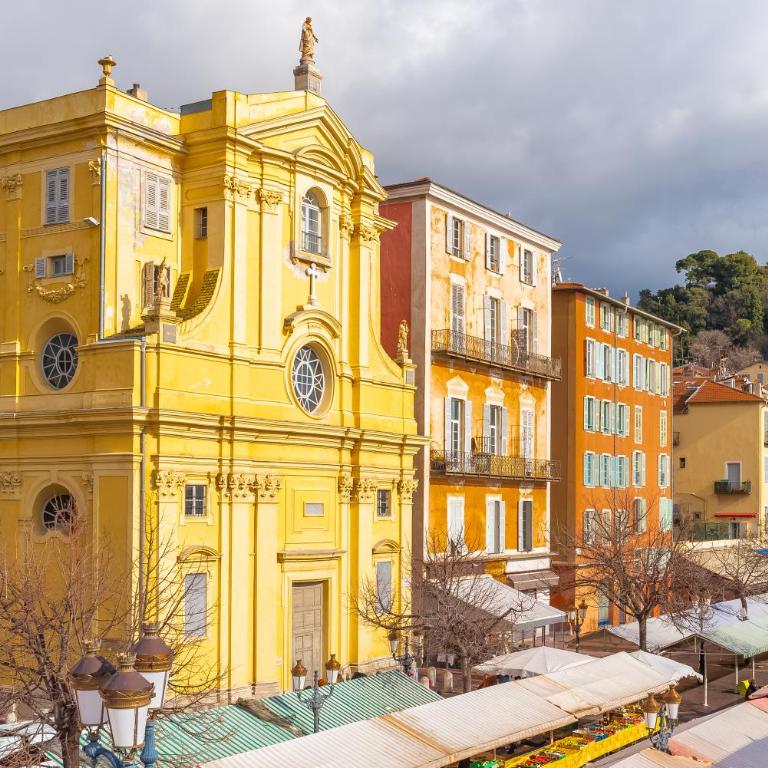 HYPER Centre - Balcon - Calme - Climatisation - Wifi - Tramway - Cuisine équipé - Appartement 1 Chambre - 23
