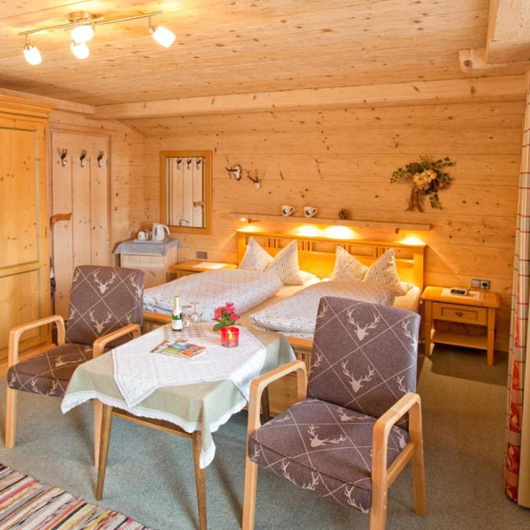 Pension Restner - Doppelzimmer - 8