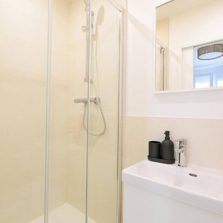 Charming apartment near the Eiffel Tower - Appartement - 16