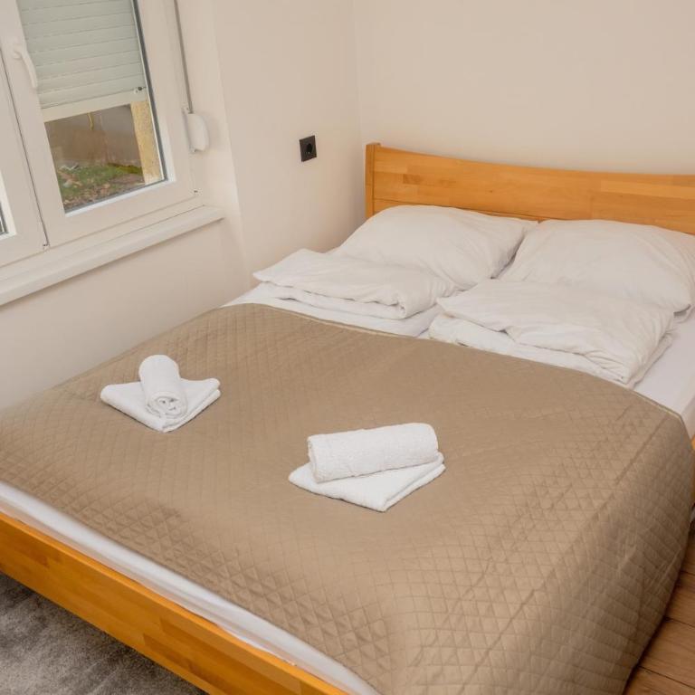 Ali-pasha luxury apartment, free parking garage - One-Bedroom Apartment - 11