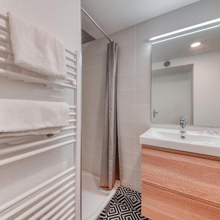 WeHost - Dauphiné - Duplex lumineux pour 3 personnes - Standard Apartment - 10