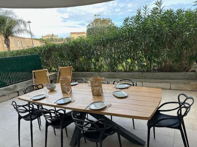 Calvi centre et plage à pied T2 avec grande terrasse - Appartement 1 Chambre - 8