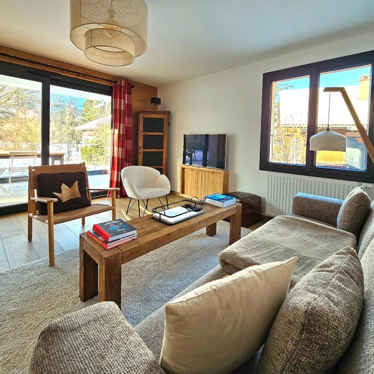 Appartement neuf proche ski, lac et centre village - Apartment mit 2 Schlafzimmern und Terrasse - 17