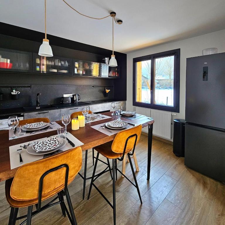 Appartement neuf proche ski, lac et centre village - Apartment mit 2 Schlafzimmern und Terrasse - 4