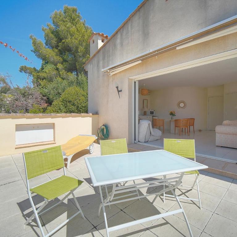FRGK Villa Claude Juan-les-Pins Luxury Stay with Pool & Ultra-Fast Wi-Fi - Villa - Vue sur Mer - 33