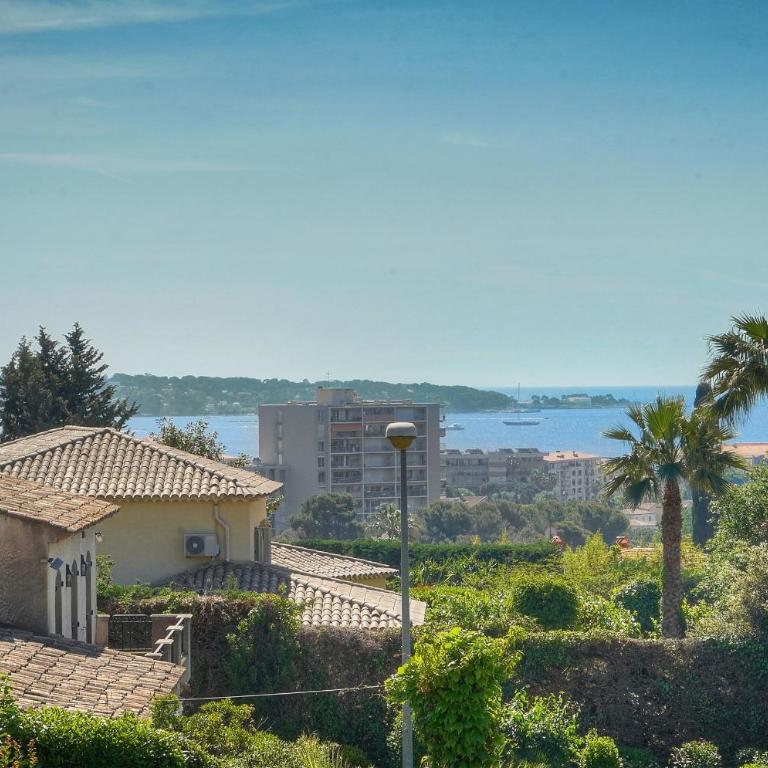 FRGK Villa Claude Juan-les-Pins Luxury Stay with Pool & Ultra-Fast Wi-Fi - Villa - Vue sur Mer - 38