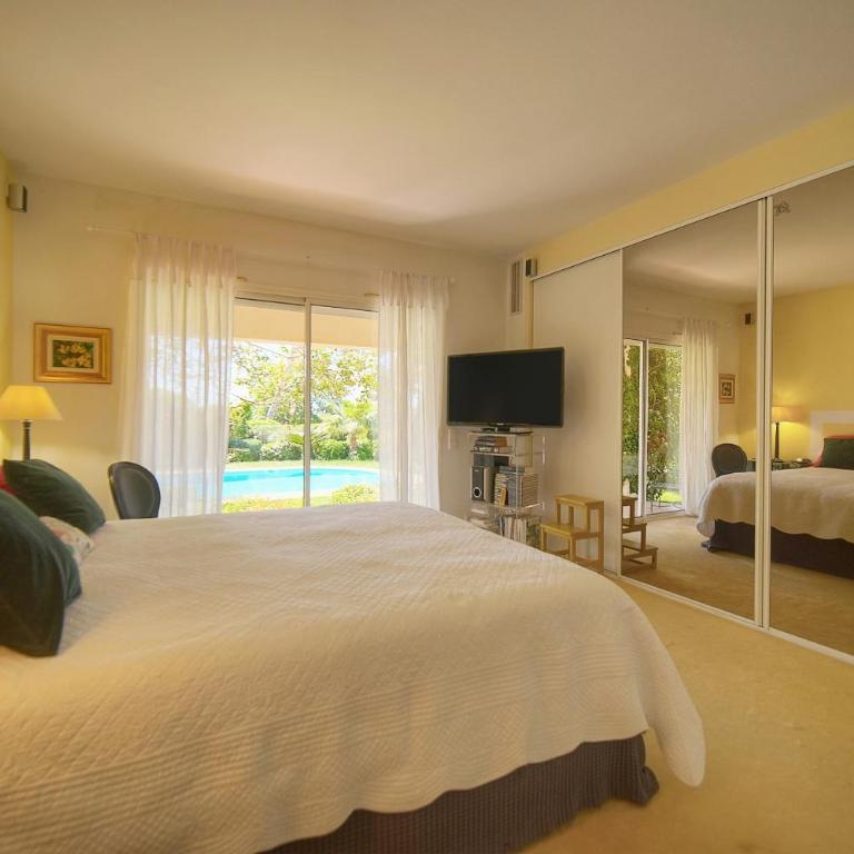 FRGK Villa Claude Juan-les-Pins Luxury Stay with Pool & Ultra-Fast Wi-Fi - Villa - Vue sur Mer - 55