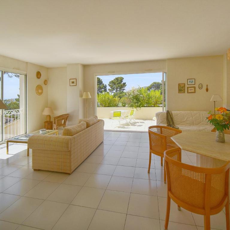 FRGK Villa Claude Juan-les-Pins Luxury Stay with Pool & Ultra-Fast Wi-Fi - Villa - Vue sur Mer - 78