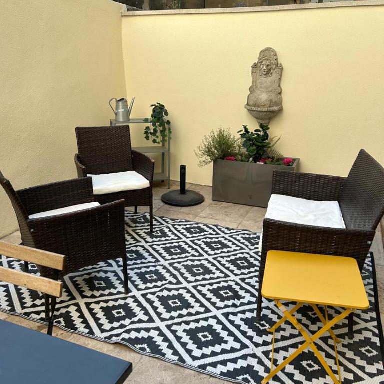 App Terrasse - St-Rémy Conciergerie Maurin - Appartement 1 Chambre - 1