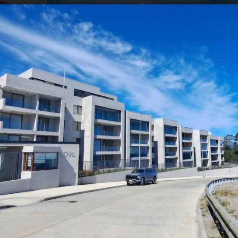 Lomas de Reloncaví - Three-Bedroom Apartment - 1