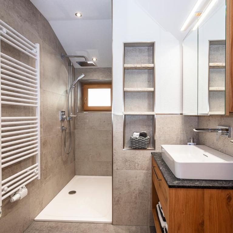 Ferienwohnungen Hausbacher-Bichlhof - Apartment mit 1 Schlafzimmer und Dusche - 5