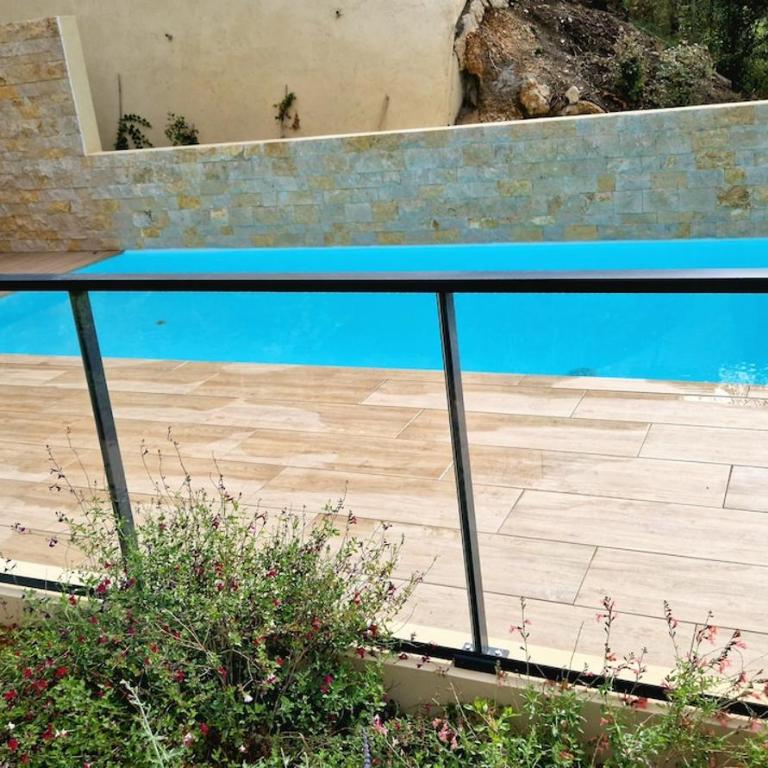 Quiet studio in new residence with pool & AC - Studio avec Balcon - 5