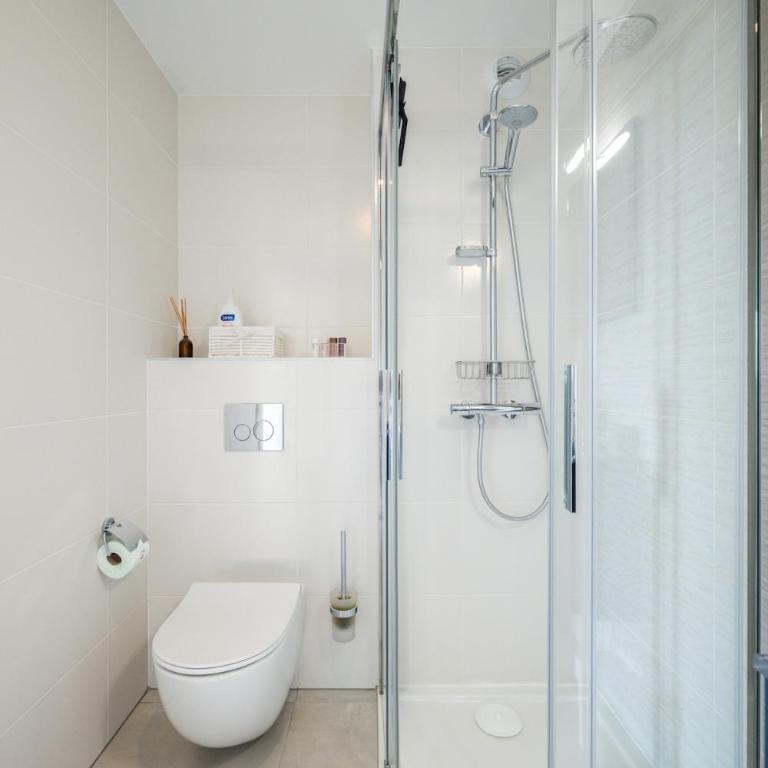 Quiet studio in new residence with pool & AC - Studio avec Balcon - 7