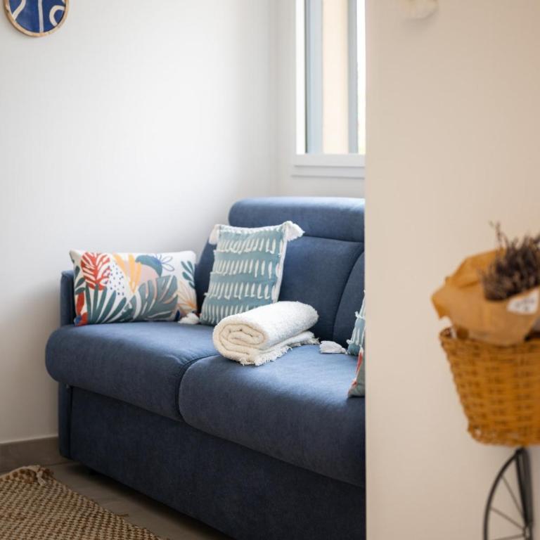 Quiet studio in new residence with pool & AC - Studio avec Balcon - 8