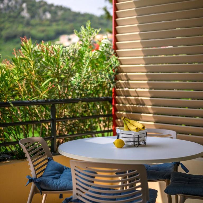 Quiet studio in new residence with pool & AC - Studio avec Balcon - 23
