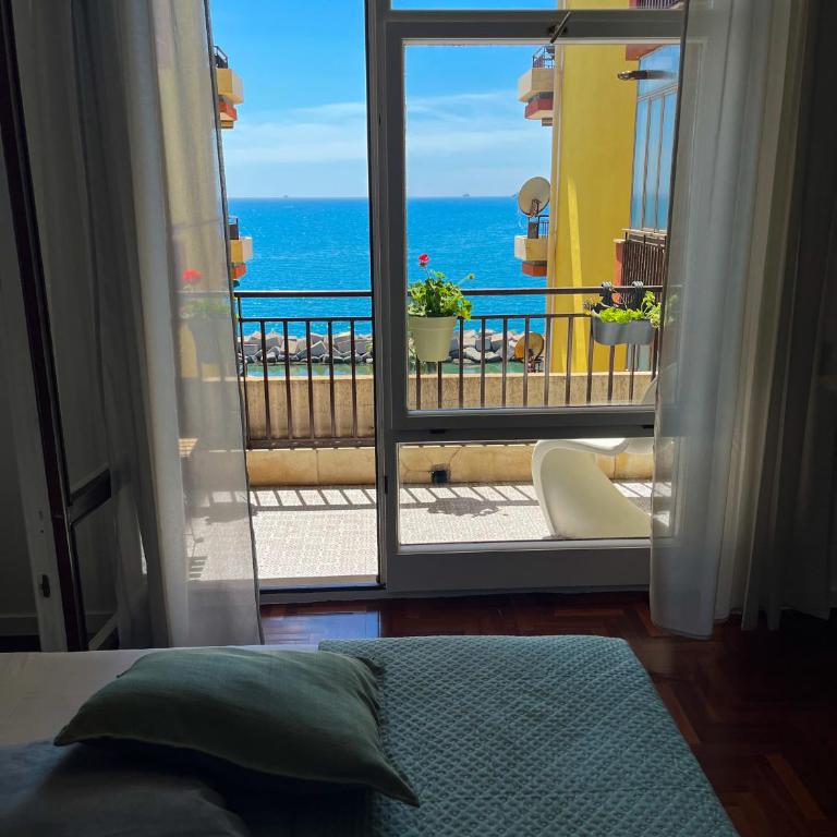 Dimora 29 B&B-Apartment Salerno - Appartamento con 1 Camera da Letto, Balcone e Vista Mare - 5