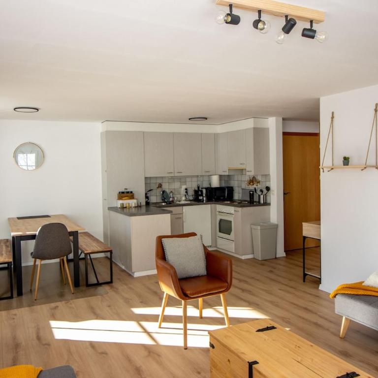 Leukerbad Nordic Retreat with Free Parking - Appartamento con 2 Camere da Letto - 5