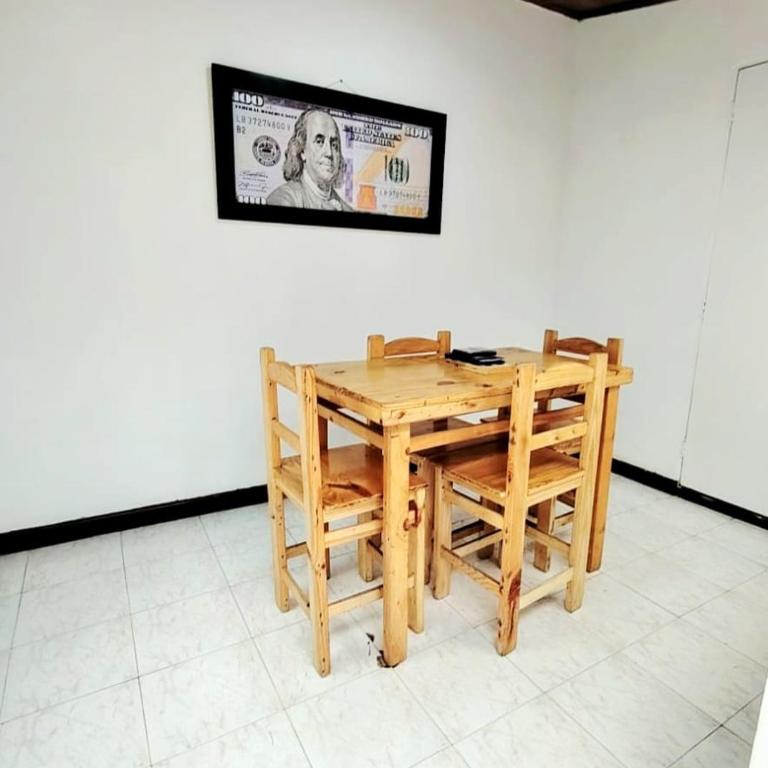 Spacious house near Zona T and Parque de la 93 - Four-Bedroom Vacation Home - 15