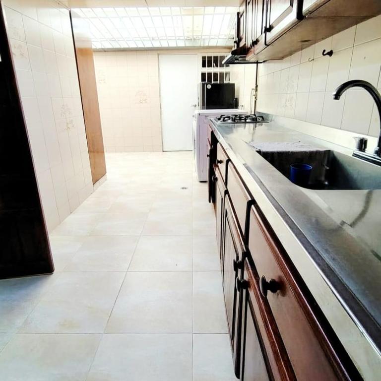 Spacious house near Zona T and Parque de la 93 - Four-Bedroom Vacation Home - 49